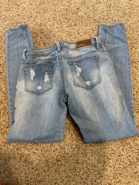Dollhouse Women’s Light Blue Skinny Jeans with Distressed Back Pockets